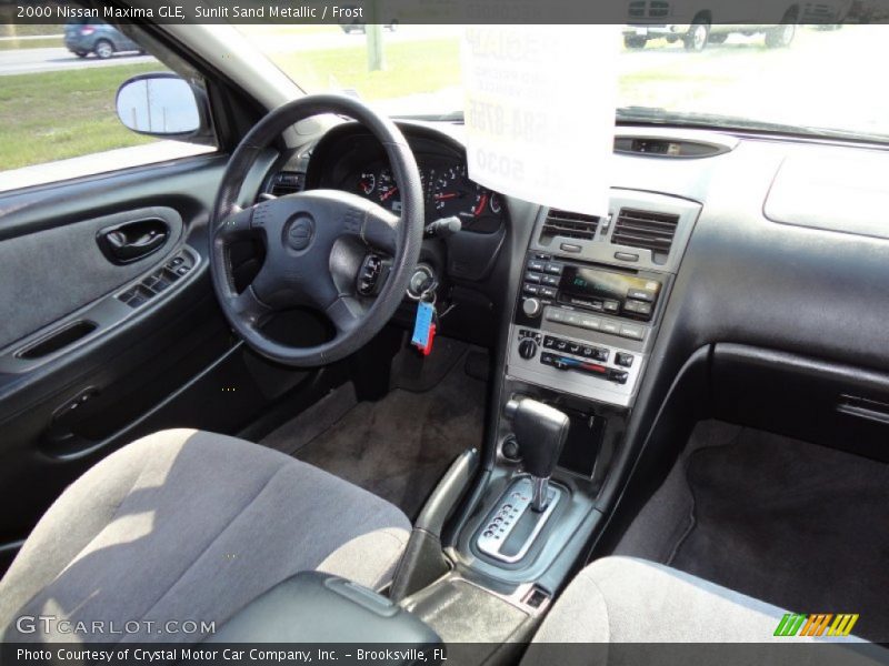 Sunlit Sand Metallic / Frost 2000 Nissan Maxima GLE