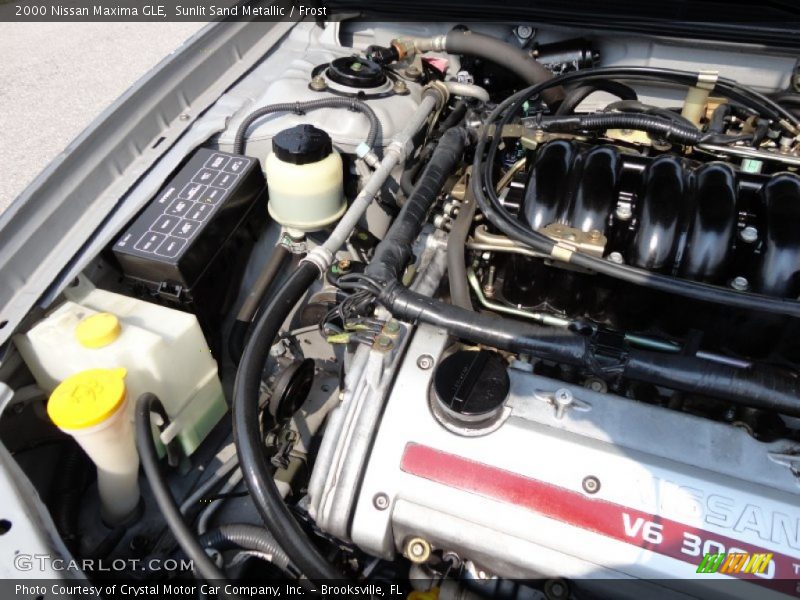 Sunlit Sand Metallic / Frost 2000 Nissan Maxima GLE