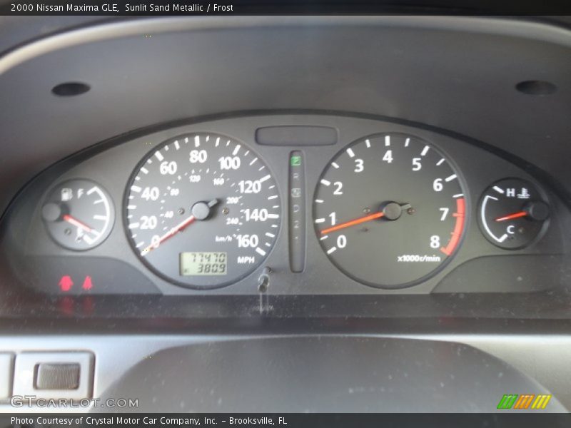Sunlit Sand Metallic / Frost 2000 Nissan Maxima GLE