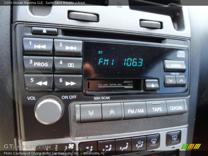 Sunlit Sand Metallic / Frost 2000 Nissan Maxima GLE