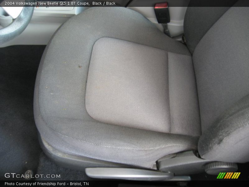Black / Black 2004 Volkswagen New Beetle GLS 1.8T Coupe