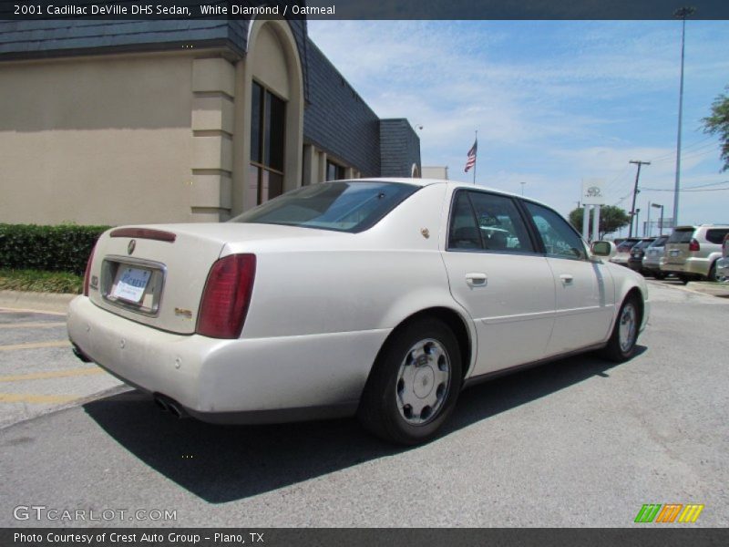  2001 DeVille DHS Sedan White Diamond