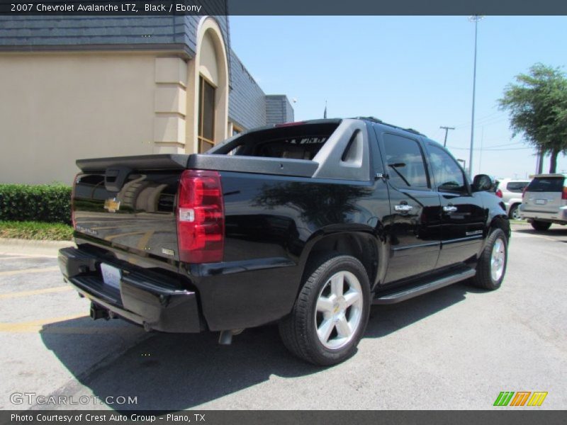 Black / Ebony 2007 Chevrolet Avalanche LTZ