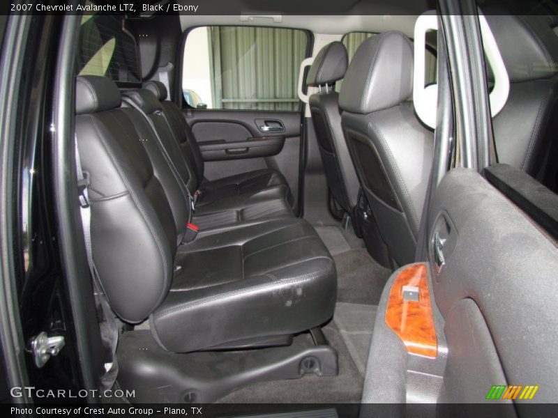 Black / Ebony 2007 Chevrolet Avalanche LTZ