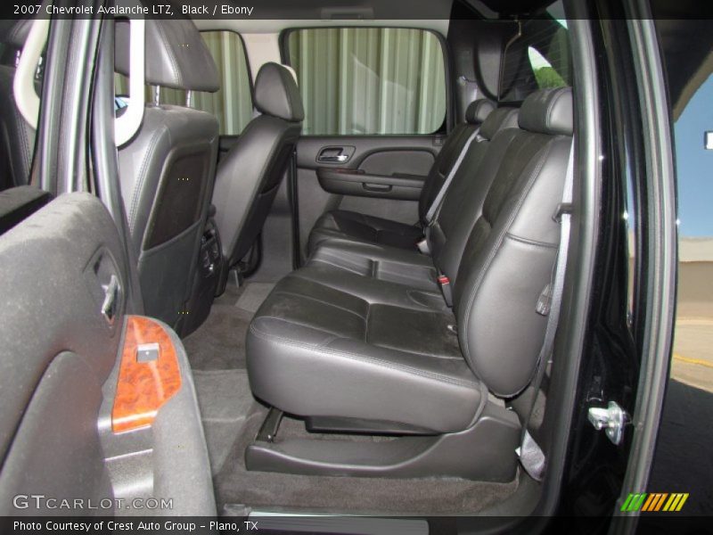 Black / Ebony 2007 Chevrolet Avalanche LTZ