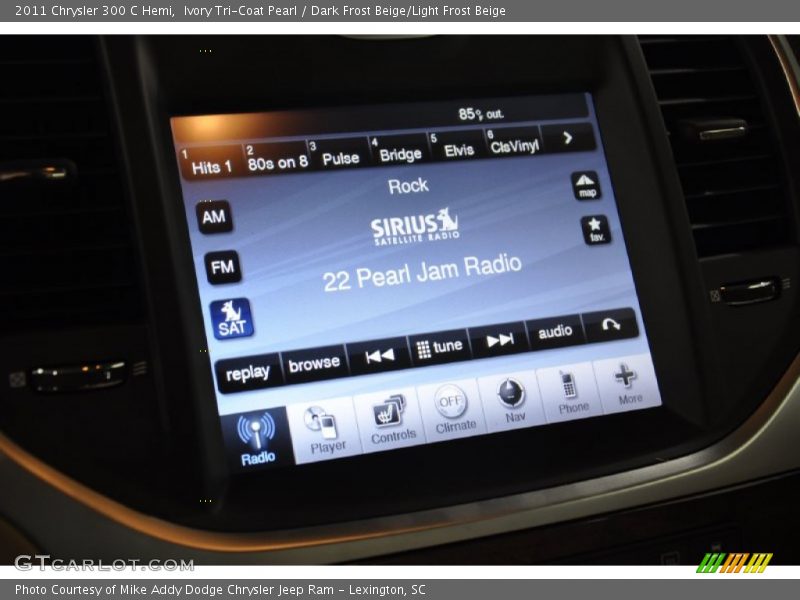 Controls of 2011 300 C Hemi