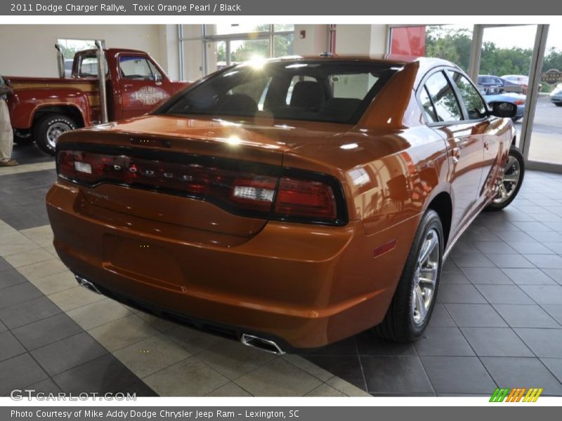 Toxic Orange Pearl / Black 2011 Dodge Charger Rallye