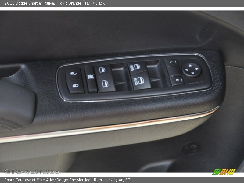 Toxic Orange Pearl / Black 2011 Dodge Charger Rallye