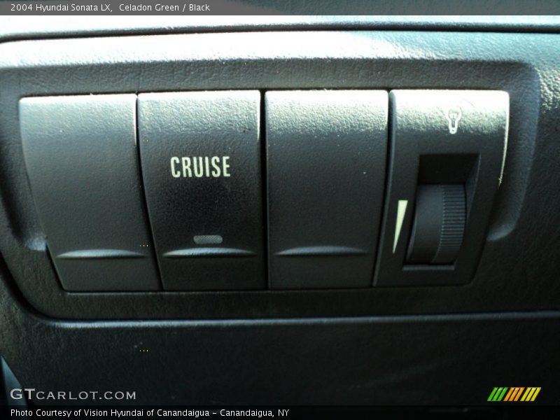 Celadon Green / Black 2004 Hyundai Sonata LX