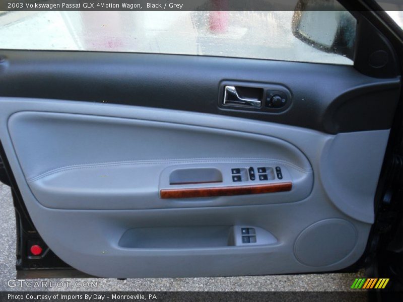 Black / Grey 2003 Volkswagen Passat GLX 4Motion Wagon