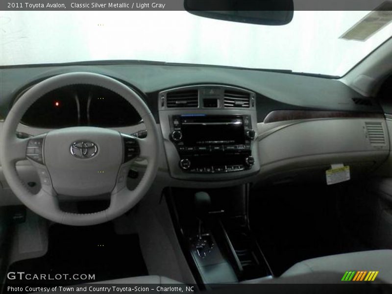 Classic Silver Metallic / Light Gray 2011 Toyota Avalon