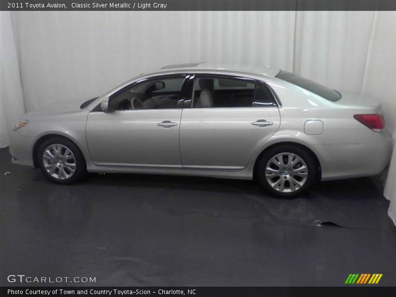 Classic Silver Metallic / Light Gray 2011 Toyota Avalon