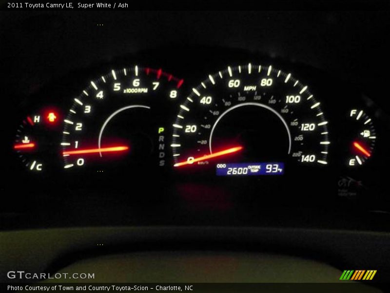 Super White / Ash 2011 Toyota Camry LE
