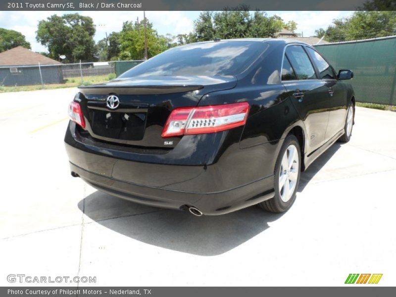 Black / Dark Charcoal 2011 Toyota Camry SE