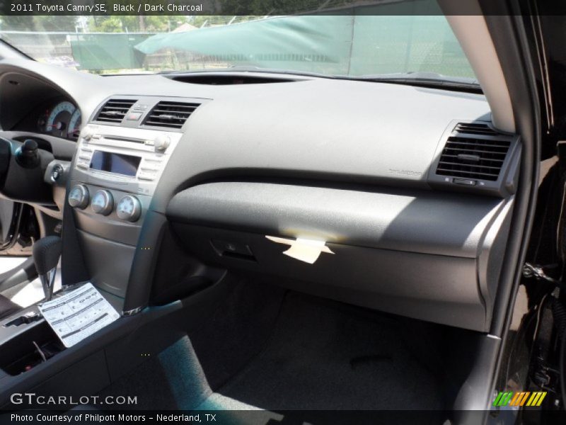 Black / Dark Charcoal 2011 Toyota Camry SE