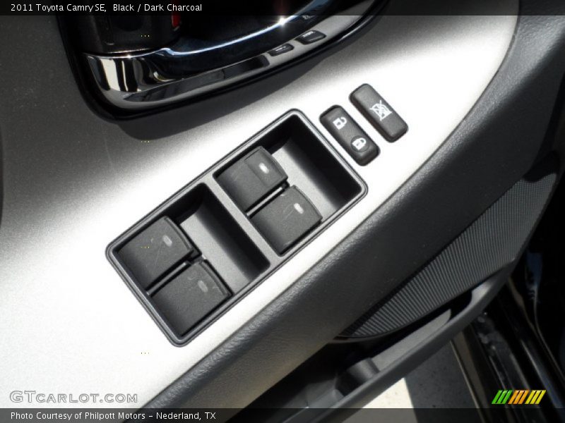 Black / Dark Charcoal 2011 Toyota Camry SE