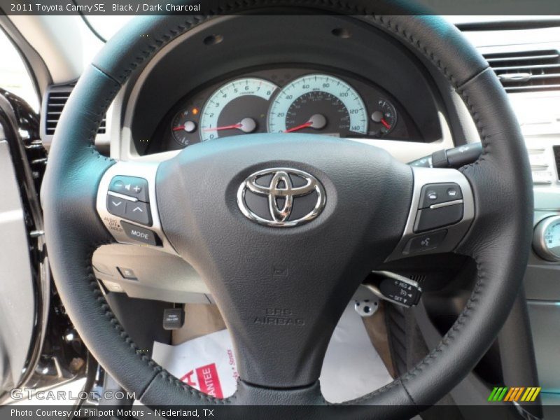 Black / Dark Charcoal 2011 Toyota Camry SE