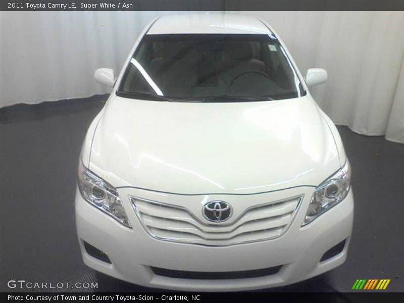 Super White / Ash 2011 Toyota Camry LE