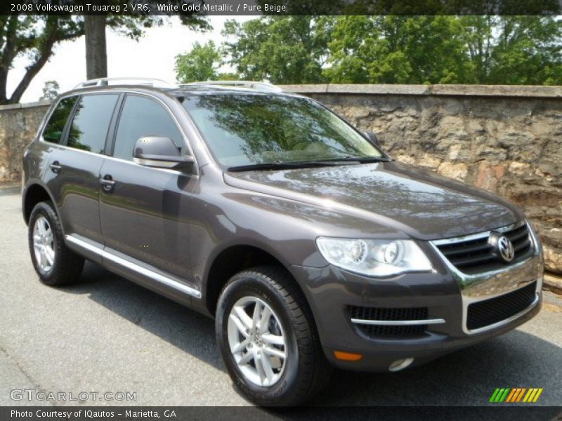 White Gold Metallic / Pure Beige 2008 Volkswagen Touareg 2 VR6