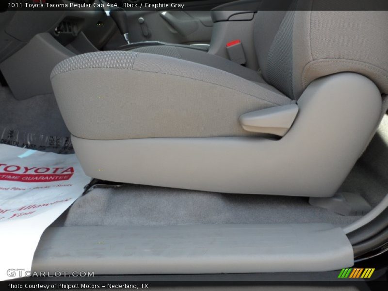 Black / Graphite Gray 2011 Toyota Tacoma Regular Cab 4x4
