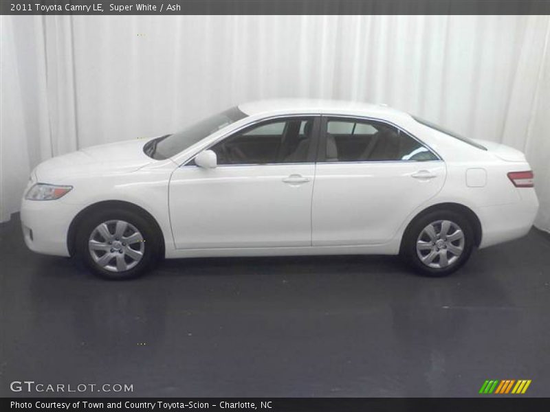 Super White / Ash 2011 Toyota Camry LE