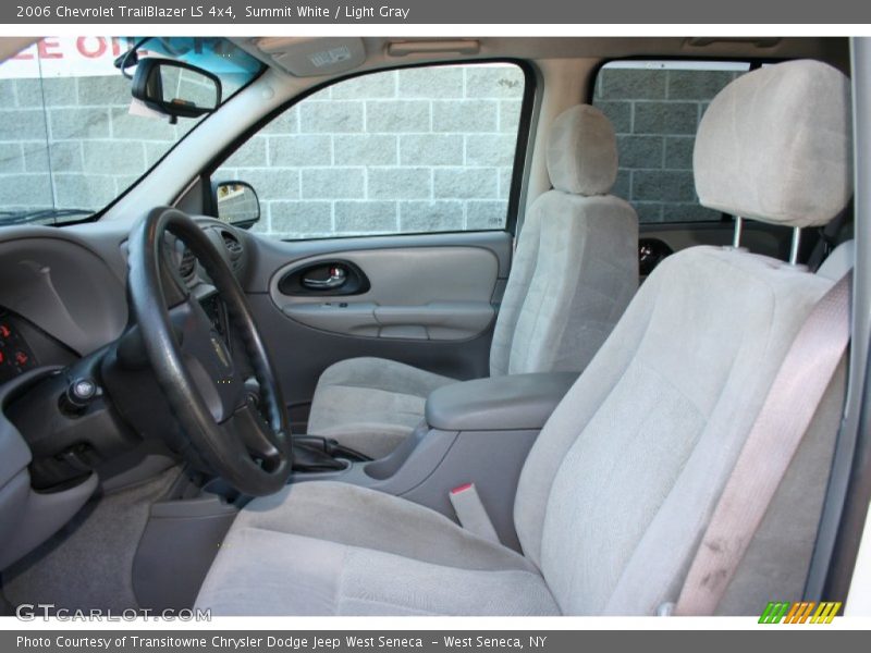 Summit White / Light Gray 2006 Chevrolet TrailBlazer LS 4x4