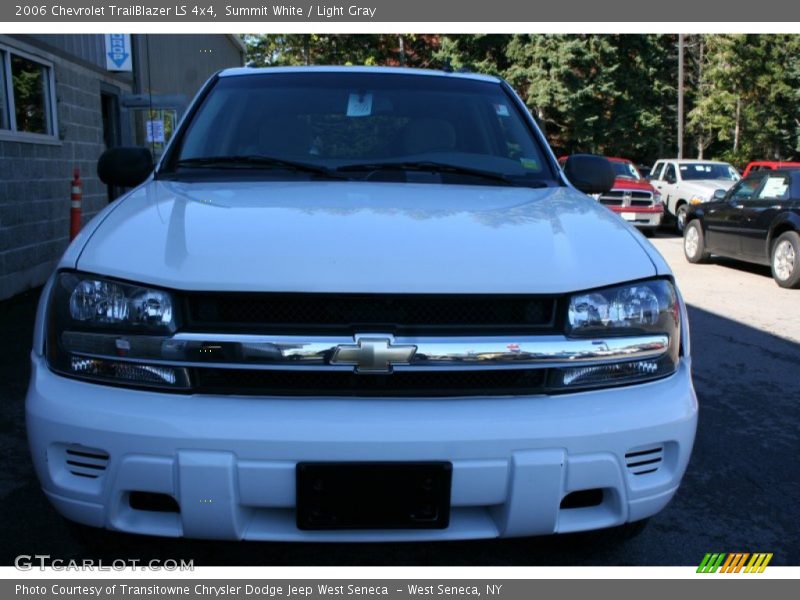 Summit White / Light Gray 2006 Chevrolet TrailBlazer LS 4x4