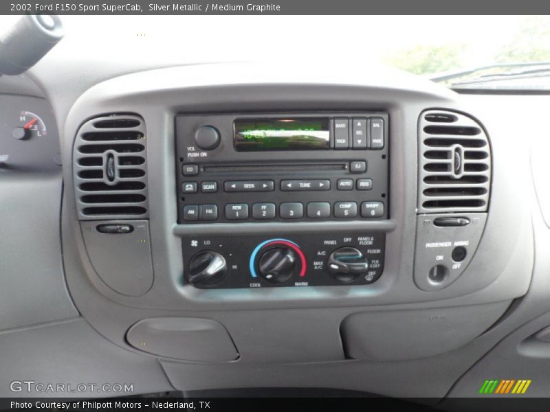 Controls of 2002 F150 Sport SuperCab