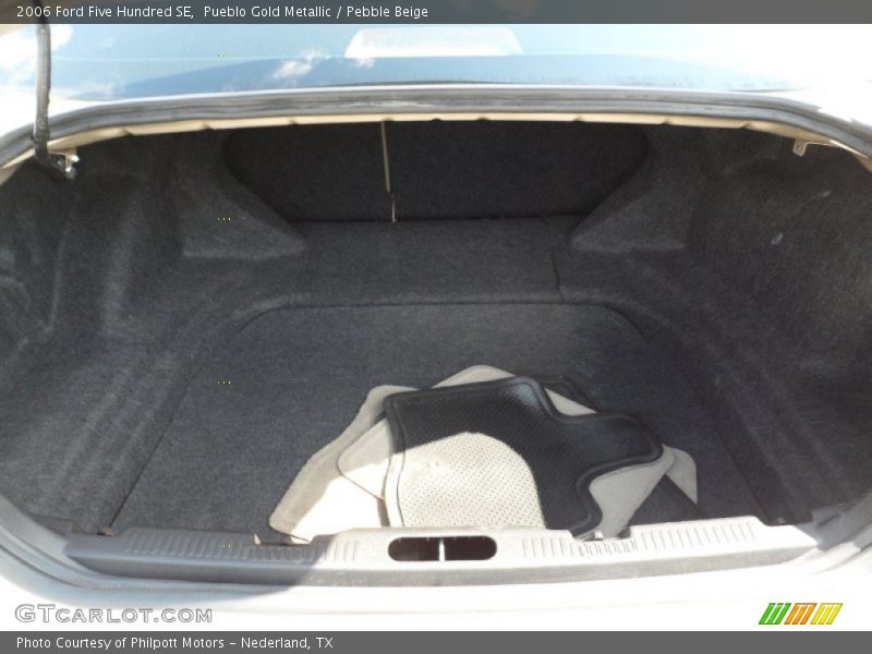 Pueblo Gold Metallic / Pebble Beige 2006 Ford Five Hundred SE