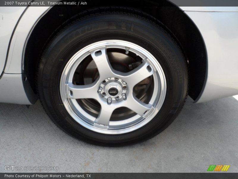 Titanium Metallic / Ash 2007 Toyota Camry LE