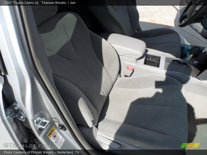 Titanium Metallic / Ash 2007 Toyota Camry LE