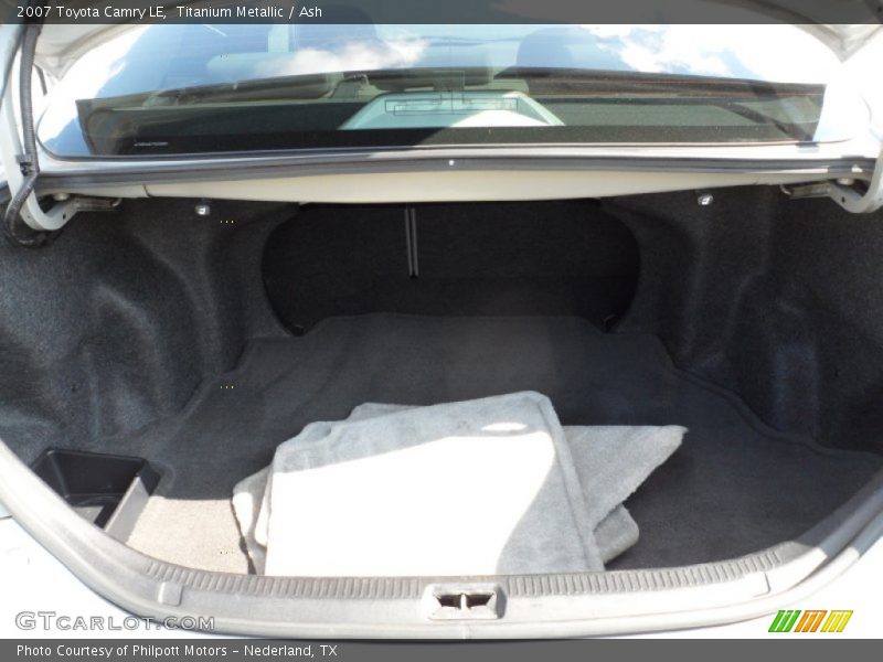 Titanium Metallic / Ash 2007 Toyota Camry LE