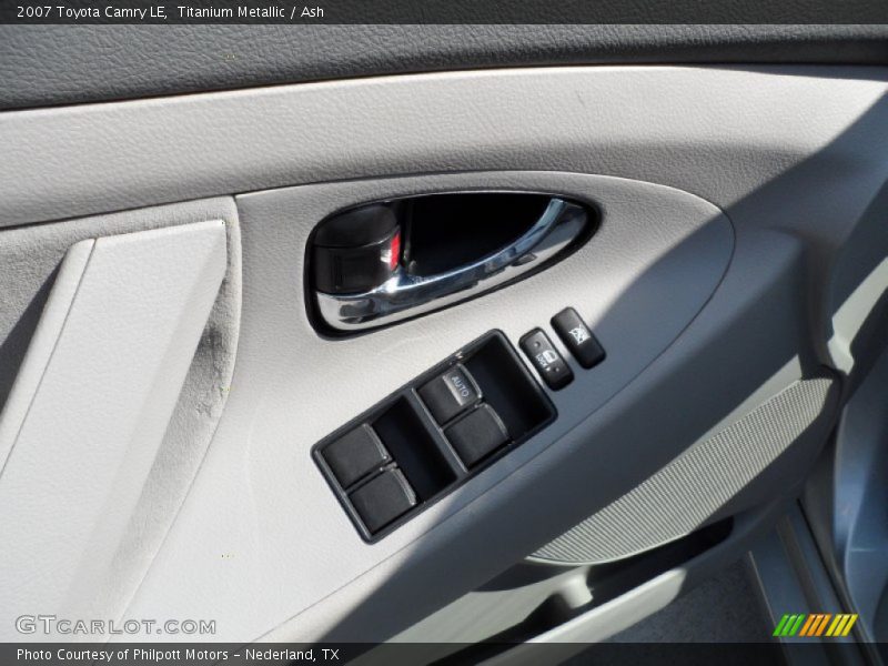 Titanium Metallic / Ash 2007 Toyota Camry LE