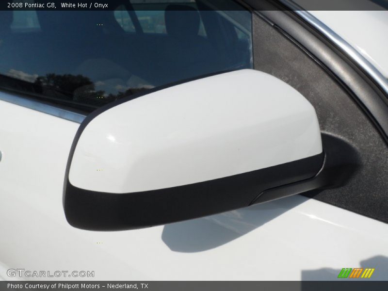 White Hot / Onyx 2008 Pontiac G8