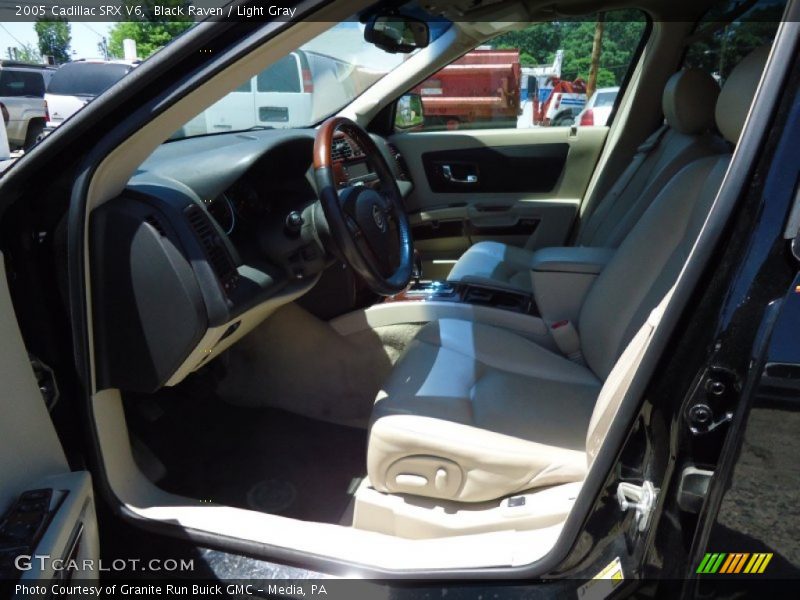 Black Raven / Light Gray 2005 Cadillac SRX V6