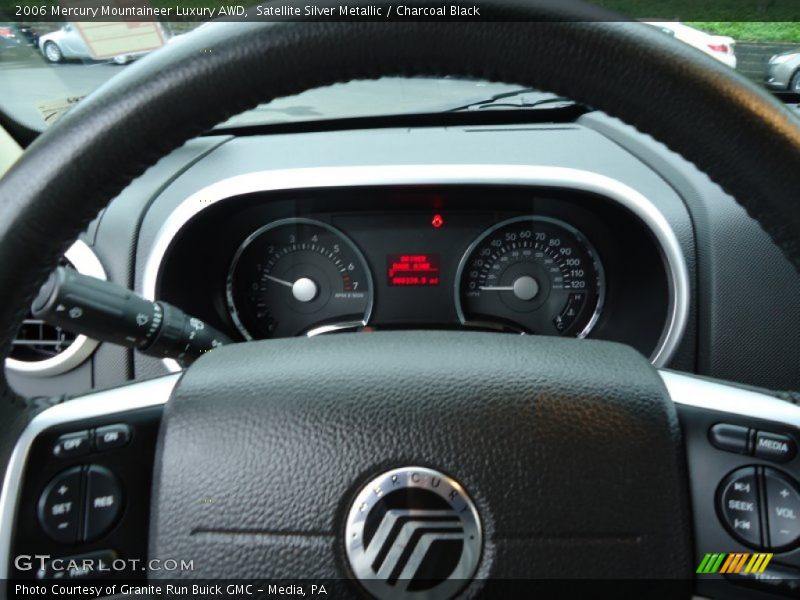 Satellite Silver Metallic / Charcoal Black 2006 Mercury Mountaineer Luxury AWD