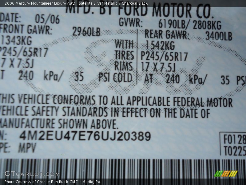 Satellite Silver Metallic / Charcoal Black 2006 Mercury Mountaineer Luxury AWD