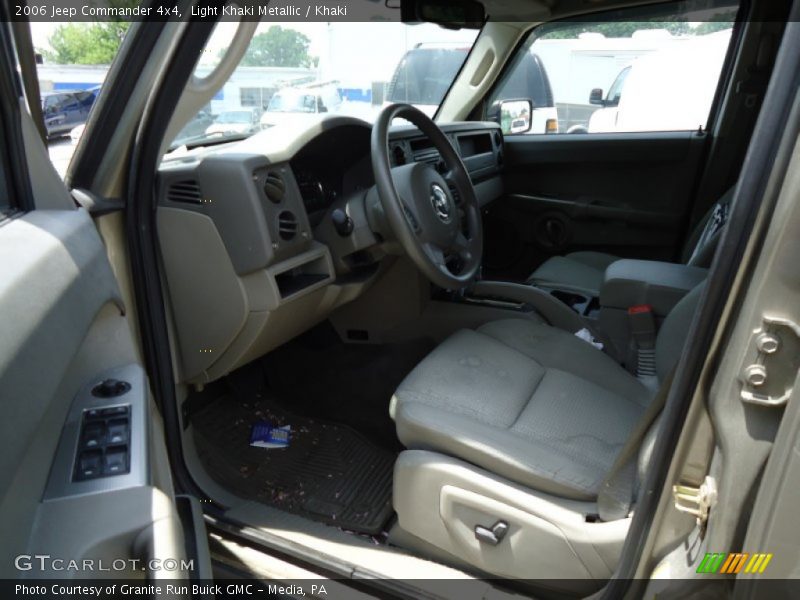Light Khaki Metallic / Khaki 2006 Jeep Commander 4x4