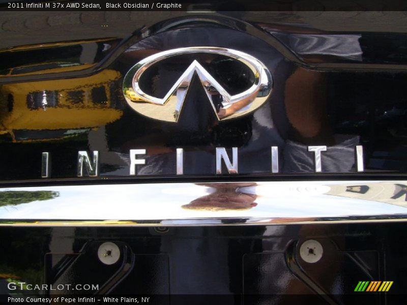 Black Obsidian / Graphite 2011 Infiniti M 37x AWD Sedan