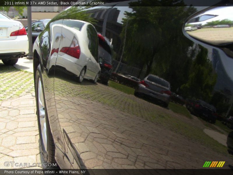 Black Obsidian / Graphite 2011 Infiniti M 37x AWD Sedan