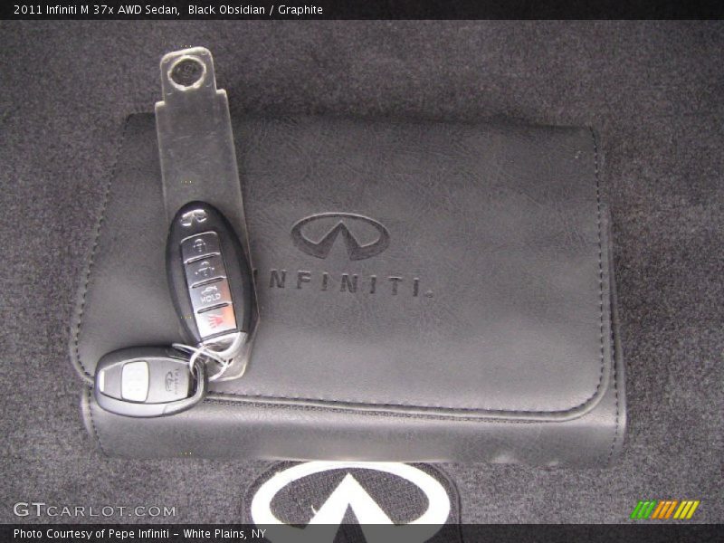 Black Obsidian / Graphite 2011 Infiniti M 37x AWD Sedan