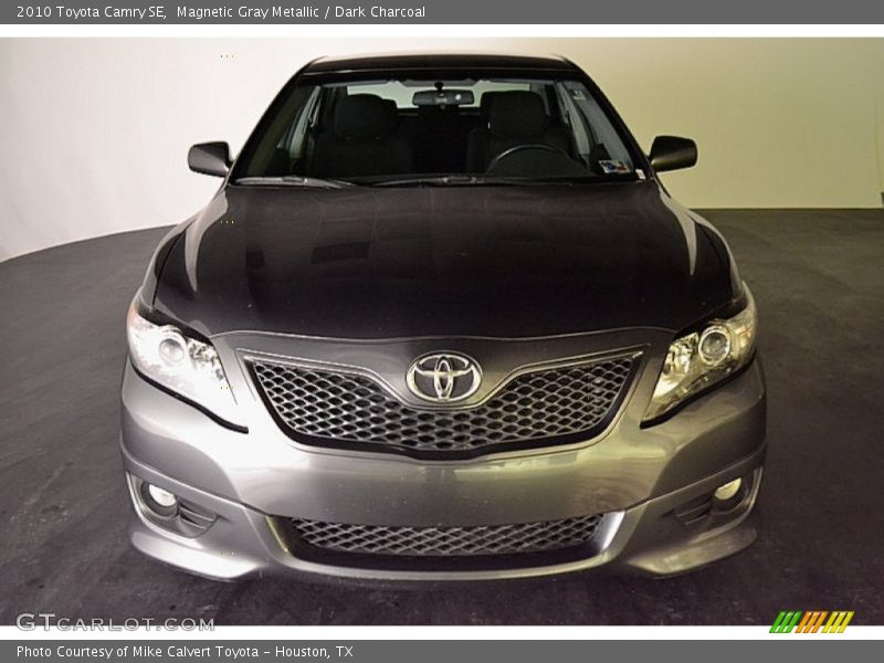 Magnetic Gray Metallic / Dark Charcoal 2010 Toyota Camry SE
