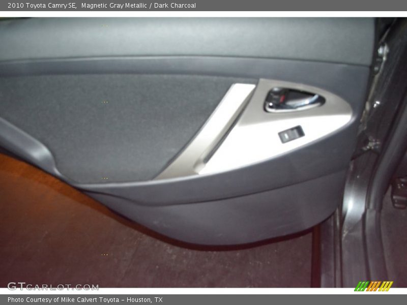 Magnetic Gray Metallic / Dark Charcoal 2010 Toyota Camry SE