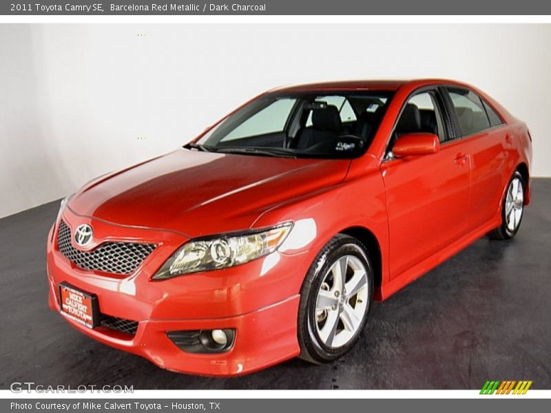Barcelona Red Metallic / Dark Charcoal 2011 Toyota Camry SE