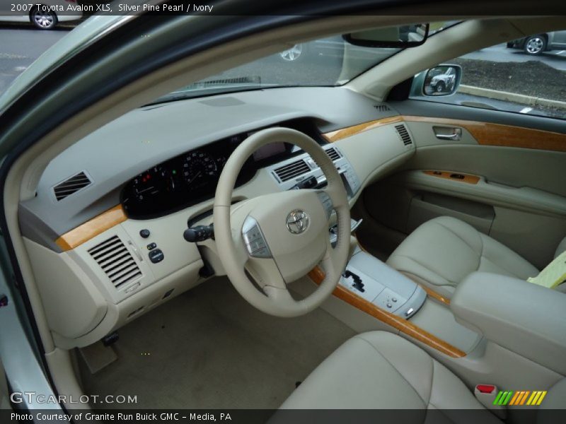 Silver Pine Pearl / Ivory 2007 Toyota Avalon XLS