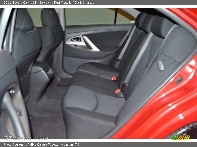 Barcelona Red Metallic / Dark Charcoal 2011 Toyota Camry SE
