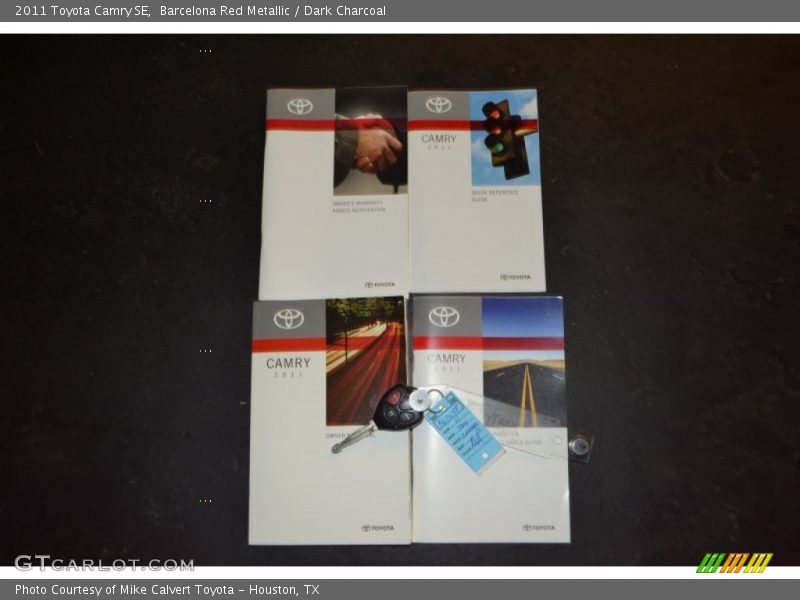 Barcelona Red Metallic / Dark Charcoal 2011 Toyota Camry SE