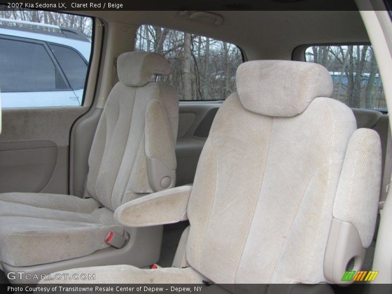 Claret Red / Beige 2007 Kia Sedona LX