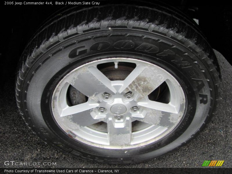 Black / Medium Slate Gray 2006 Jeep Commander 4x4