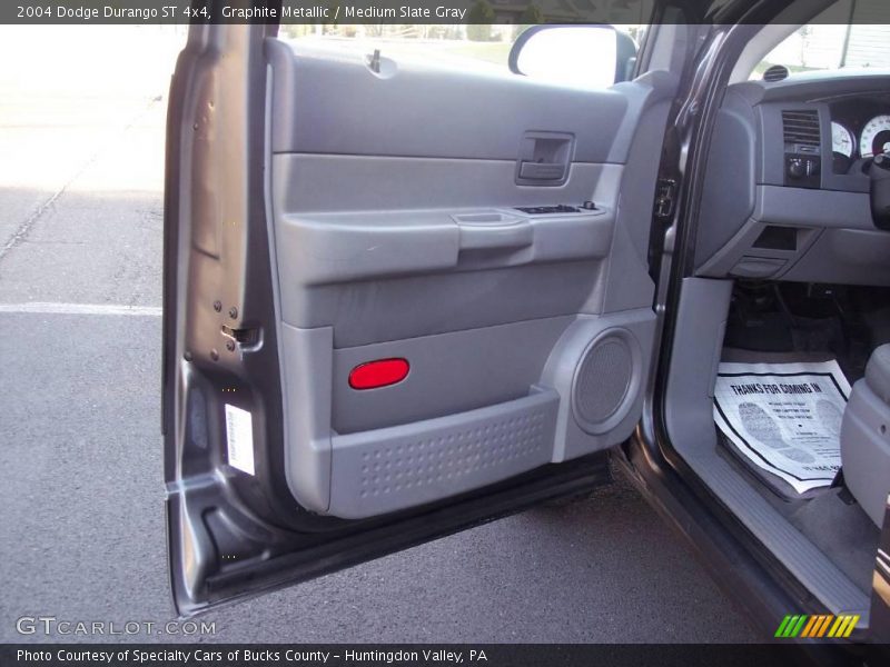Graphite Metallic / Medium Slate Gray 2004 Dodge Durango ST 4x4